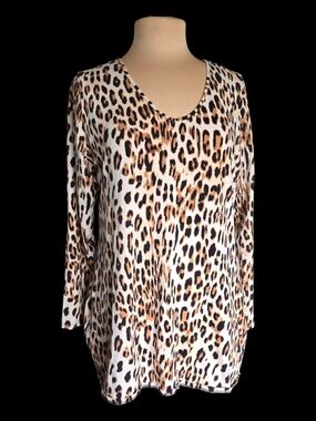 VENUS Leopard Print V-Neck Top in Cream, Brown, Black